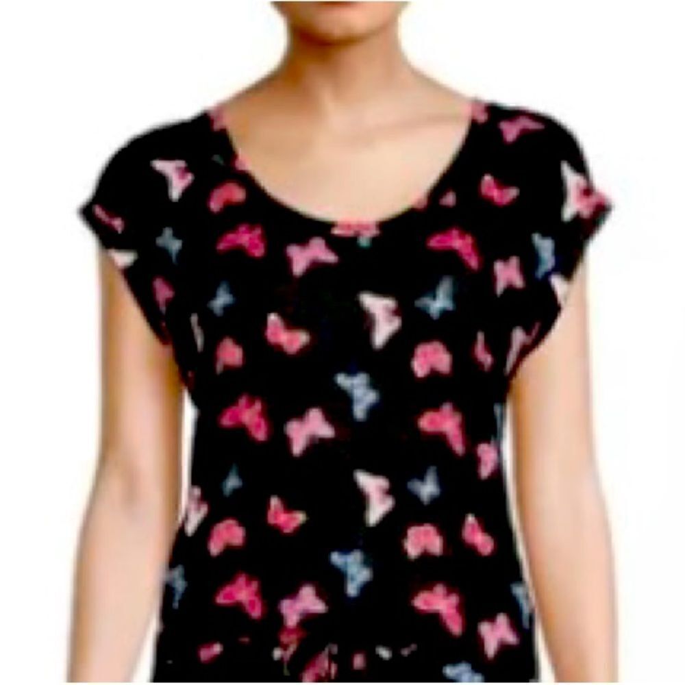 🛍No Boundaries Black Butterflies Top short sleeve Size: Small